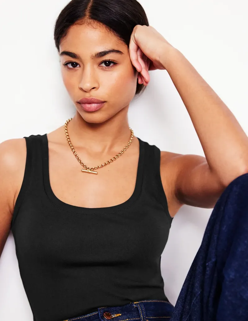 Nightwear & Lougewear | T-Shirts & Tanks-Boden Essential Scoop-Neck Tank- Black