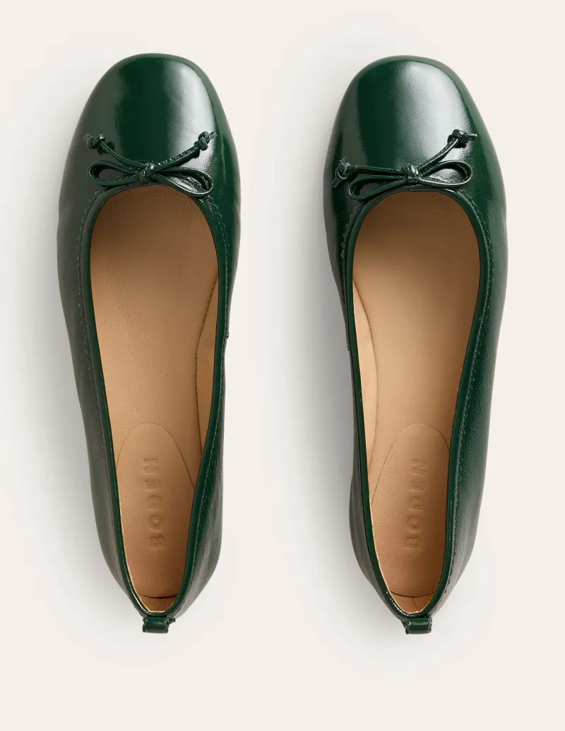 Flats-Boden Kitty Flexi Sole Ballet Flats-Ponderosa Pine Patent PonderosaPinePatent