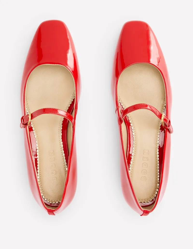 Flats-Boden Penelope Mary Jane Flat-Post Box Red Patent PostBoxRedPatent