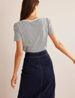 Nightwear & Lougewear | T-Shirts & Tanks-Boden Regular V-Neck Slub T-shirt-Ivory, Navy Ivory,Navy