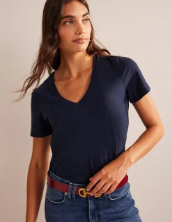 Tops & Blouses | T-Shirts & Tanks-Boden Regular V-Neck Slub T-shirt- Navy